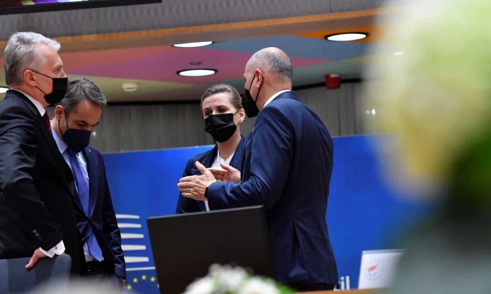 Ουκρανία: Αυτές είναι οι κυρώσεις των "27" της ΕΕ κατά της Ρωσίας- Ενέργεια, χρηματοοικονομικά, μεταφορές, εμπόριο στοχεύει το νέο πακέτο